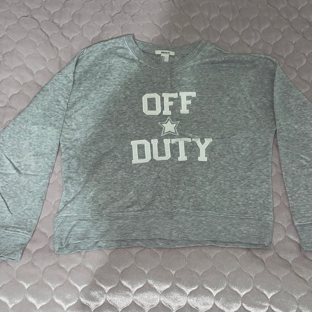 Sweatshirt
